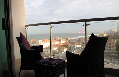Kollupitiya Apartment | Emperor Residence, in 5* Cinnamon Grand Hotel complex, Galle Face, Ccolombo 3