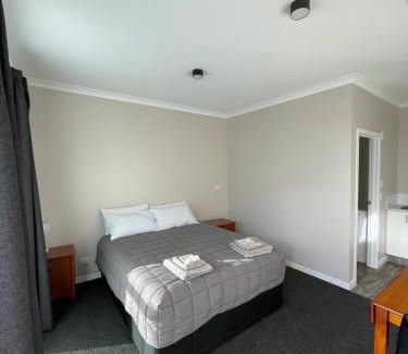 Kumara Hotel | Empire Cafe & Accommodation