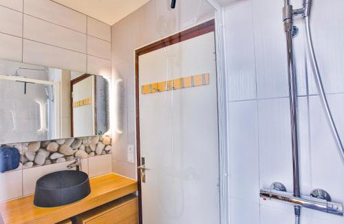 Annemasse Apartment | Empire New York Signature
