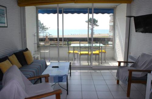 Saint-Cyprien Plage Apartment | Emplacement idéal pour ce T2 cabine face à la mer -Parking-Wifi-6PC237