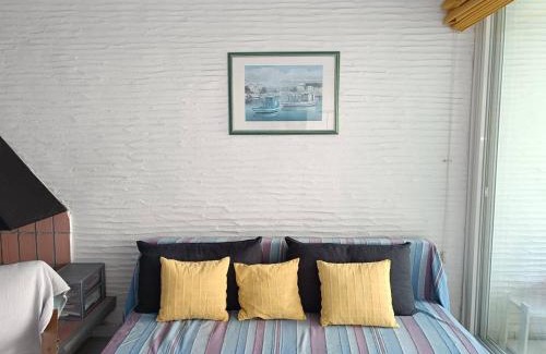 Saint-Cyprien Plage Apartment | Emplacement idéal pour ce T2 cabine face à la mer -Parking-Wifi-6PC237