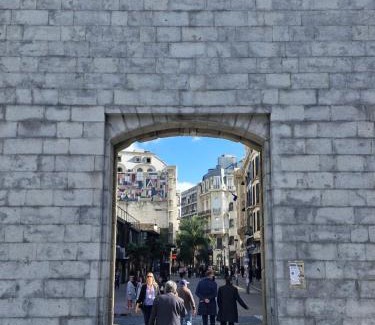 Ciudad Vieja Apartment | En el casco antiguo, excelente ubicación