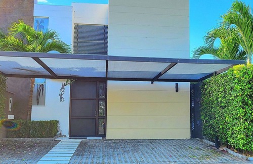 Ricaurte House | Encantadora Casa Piscina Privada AA Wifi