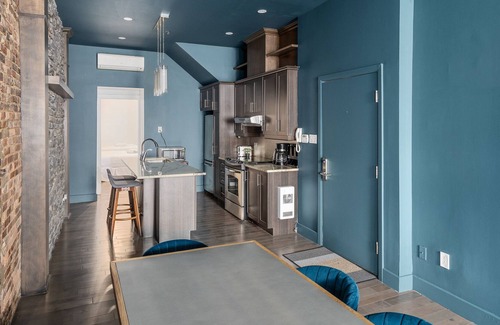 International District Condo | Enchanting 1bdr apt in Old MTL!