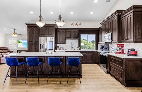 Fort Myers House | Enchanting 3-Bedroom Waterfront Pool and Spa Home