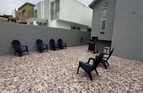 Playas de Tijuana House | Enchanting 4-bedroom house with WiFi in Playas De Tijuana nn
