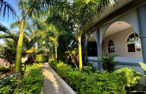 Mazizini House | Enchanting bungalow with AC in Zanzibar