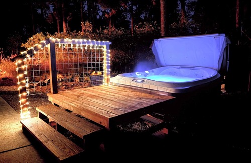 Forest Lakes House | Enchanting Cabin with AC + Hot Tub near Durango - Sleeps 12