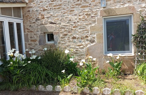 Laparrouquial Apartment | Enchanting location Gîte 2 Pers de 70 M2
