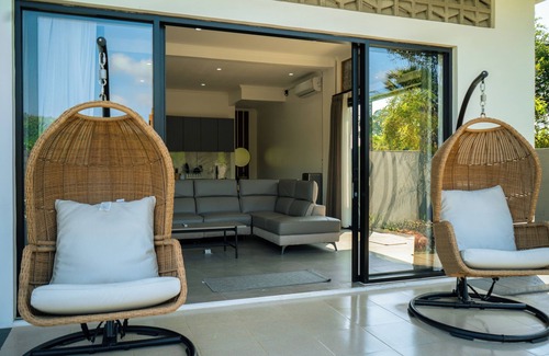 Bukit Villa | Enchanting villa with AC in vibrant Badung