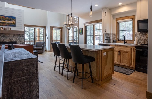 Tamarack Resort House | Encore Townhome - Comfortable 2 Bedroom Townhome | Ski in/Ski Out