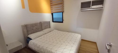 Hulu Kinta Apartment | End Unit, The Cove Residence, Tambun 8 pax