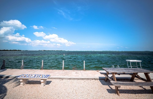 Cudjoe Key RV Rental | Endless Ocean Views - RV589