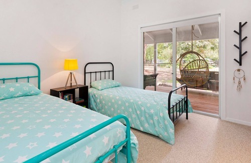 Somers House | Endless somers await in this enchanting seaside oasis