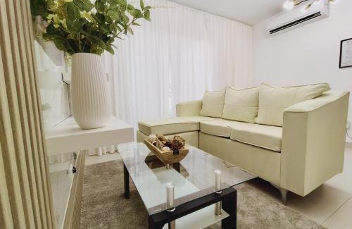 Veron Apartment | Endless Summer Crisfer Piscina gym AC