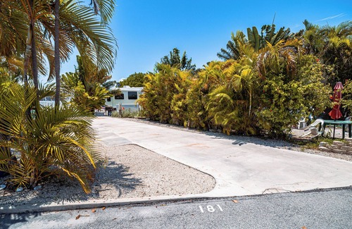 Cutthroat Harbor Estates RV Rental | Endless Summer Hideaway - lot 181