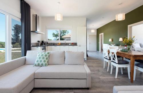 Vassilatika Villa | Endless Summer Retreats By Paradise Villas