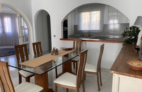 Quesada Ski Chalet | Enjoy a charming villa