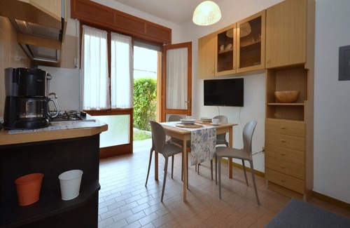 Lignano Pineta Apartment | Enjoy a cozy apartment with garden