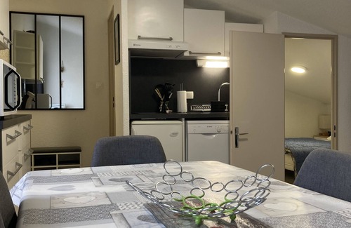 Villarodin-Bourget Apartment | Enjoy a cozy n'est in the mountains with a view of the snow-capped mountains.