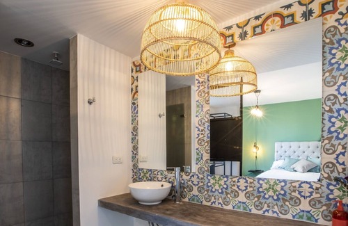 Bogota Hotel | Enjoy a hotel room with breakfast included