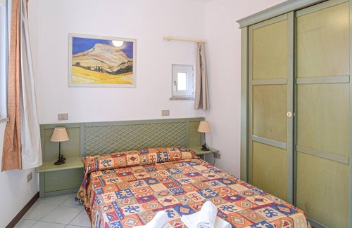 Canneddi House | Enjoy a relaxing vacation in this beautiful cottage near the beach!