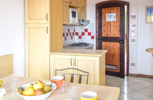 Canneddi House | Enjoy a relaxing vacation in this beautiful cottage near the beach!