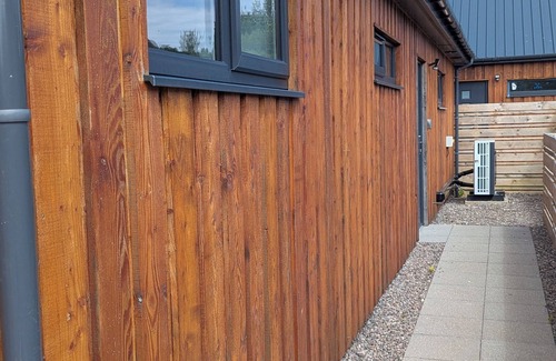 Broadford House | Enjoy a serene and relaxing holiday experience at Riverbank Cottage Isle of Skye