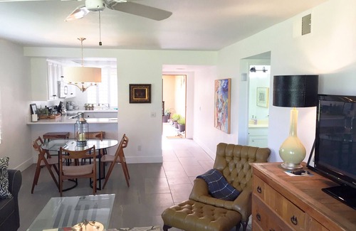 Rancho Mirage Condo | Enjoy a true desert oasis. Golf, tennis, clubhouse and pools in gated community