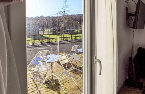 Saint-Pee-sur-Nivelle Apartment | Enjoy an unforgettable vacation close to nature in this inviting vacation home!