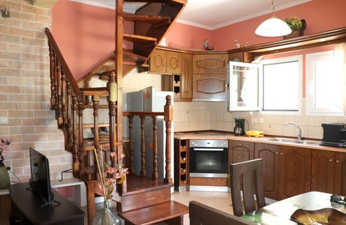 Dafnata House | Enjoy calmness and nature! Holiday house in the country | Aghios Mattaios, Corfu