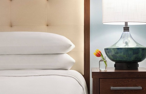 Villas Hotel | Enjoy Free Breakfast and Parking! 4 Classy Units, Steps to Bell Tower Shops!