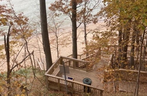 Saugatuck Cabin | Enjoy our upscale, clean & well-equipped cabin in a beautiful setting.