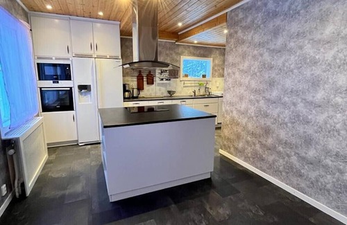 Glommerstrask House | Enjoy Swedish Lapland in Glommersträsk