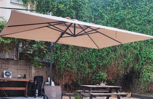 Jaffa Apartment | Enjoy the atmosphere and excellent location in the Jaffa flea market area