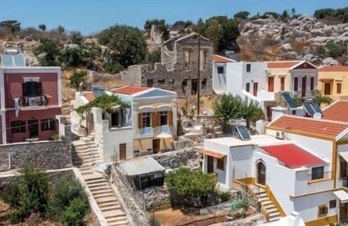 Symi Apartment | Enjoy the beauty of simplicity!