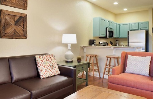 Boyne City Apartment | Enjoy the family for ski adventures in 2BD condo with resort amenities