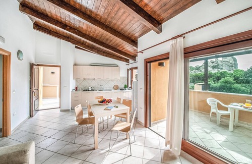 Costa Paradiso Apartment | Enjoy the holiday feeling in this holiday apartment with pool in Costa Paradiso!
