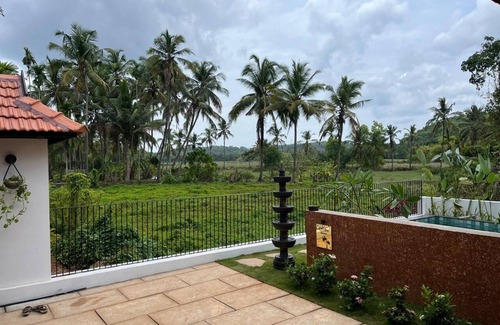 Mahe House | Enjoy the unique and Tranquil getaway…Theeram, spend time in Gods own country