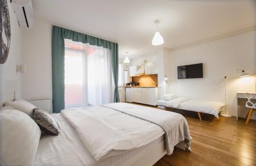 Oradea Apartment | Enjoy Time in Central Oradea