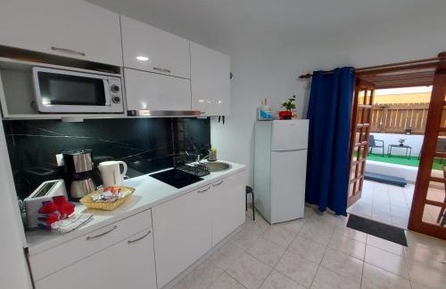Tarajalillo House | Enjoy your Privacy in Premium Bungalows Bahía Feliz-A with Terrace