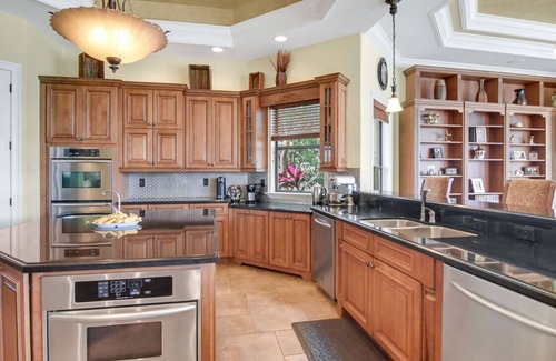Caloosahatchee House | Enjoy your private resort/villa on the water with incredible views and location!