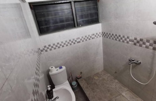Cape Coast Apartment | Enjoy your stay in a cozy quiet, clean, spacious and serene space..