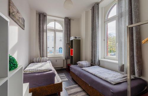 Ost Apartment | Enjoy your stay with DKN apartments - Mon-Sun - Late night check-in - Multilanguage - Near Railway station - Witamy serdecznie