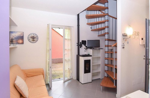 Magliolo House | Enjoy your vacation in this beautiful cottage with access to pool and sauna.