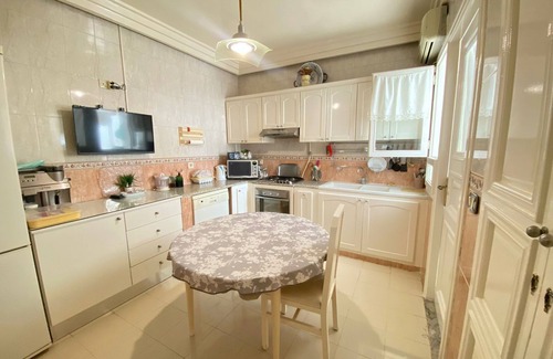 Ennasr Apartment | Ennasr :Luxury S+2 Apartment , Perfect for Families