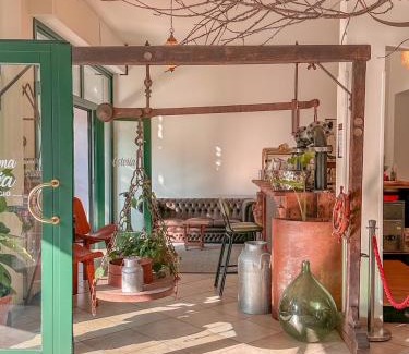 Toscolano Maderno Hotel | Ennesima Osteria con Alloggio - Bike Hotel