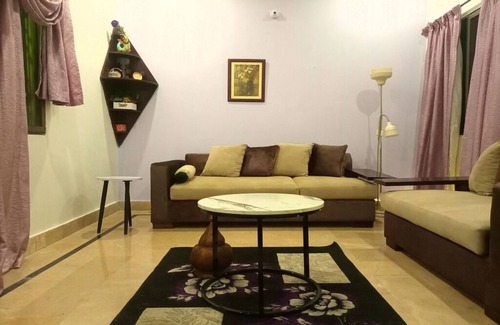 Karachi House | Entire 2-bedroom house with WiFi and Parking