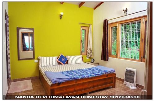 Majkhali House | Entire 2 BHK Nanda Devi Himalayan Homestay