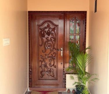 Tiruvannamalai House | Entire 2BHK and a garden parking